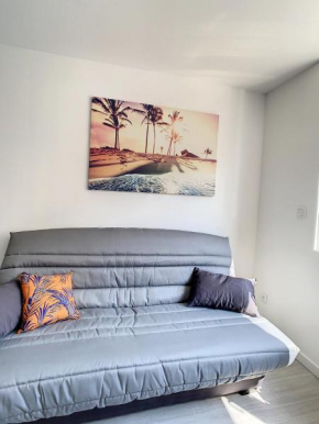 STUDIO COSY TOUT EQUIPE HYPER CENTRE WIFI 2PERS, Saint-Quentin